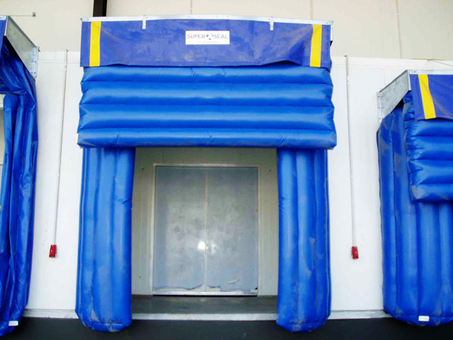 Inflatable Dock Shelter